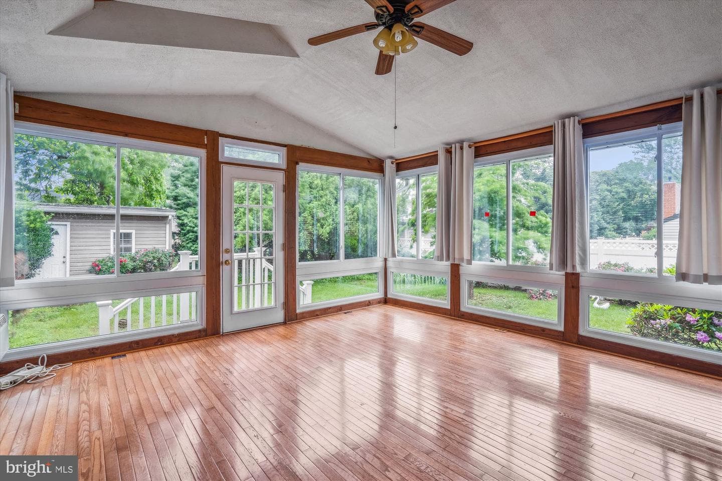 218 Dale Road photo 8