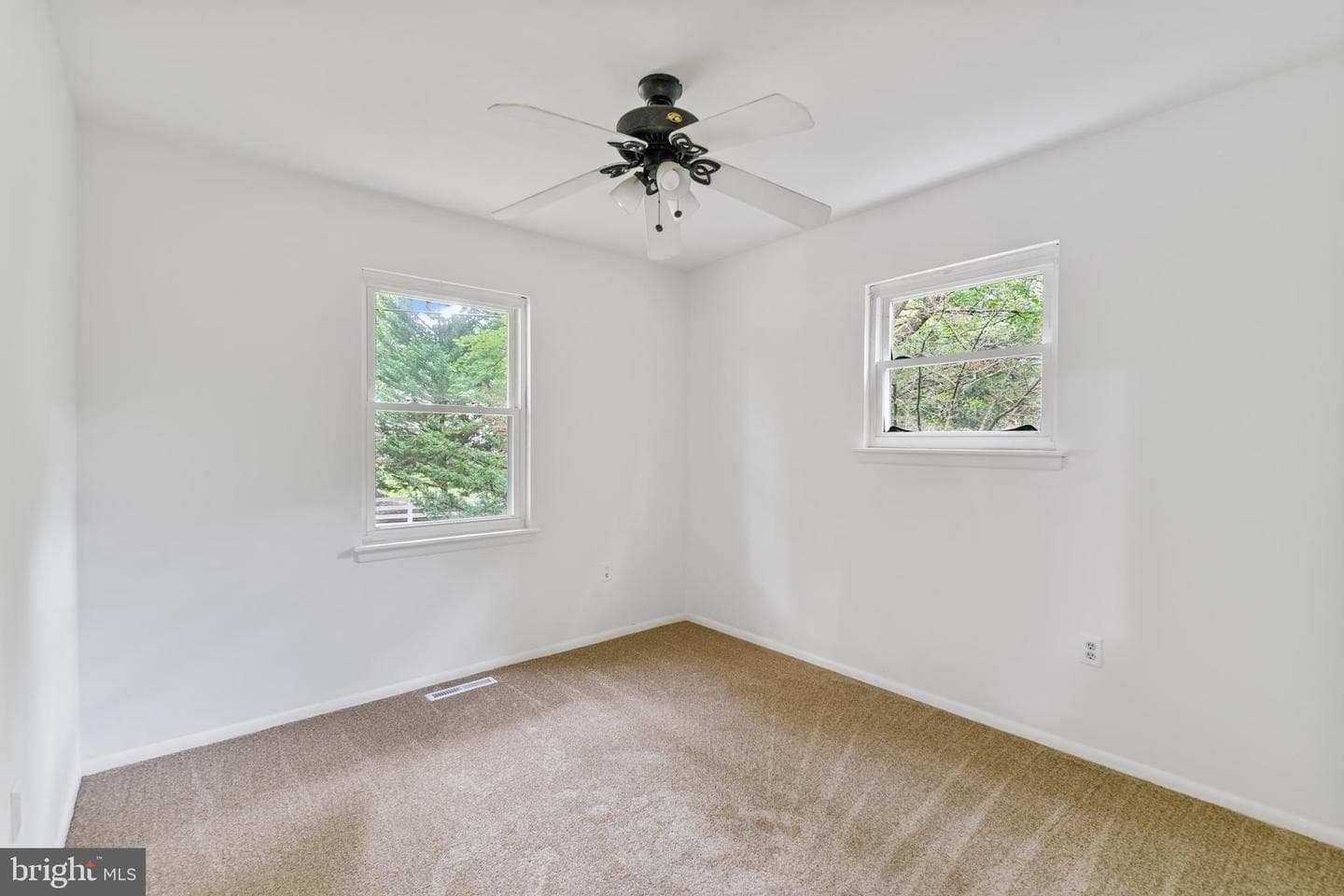 1013 Plum Creek Drive photo 24