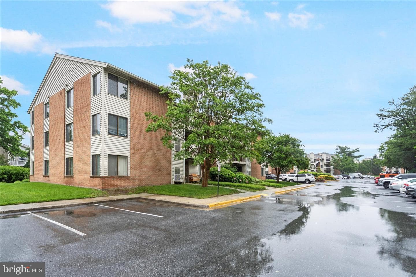1110 Castle Harbour Way #3a photo 30