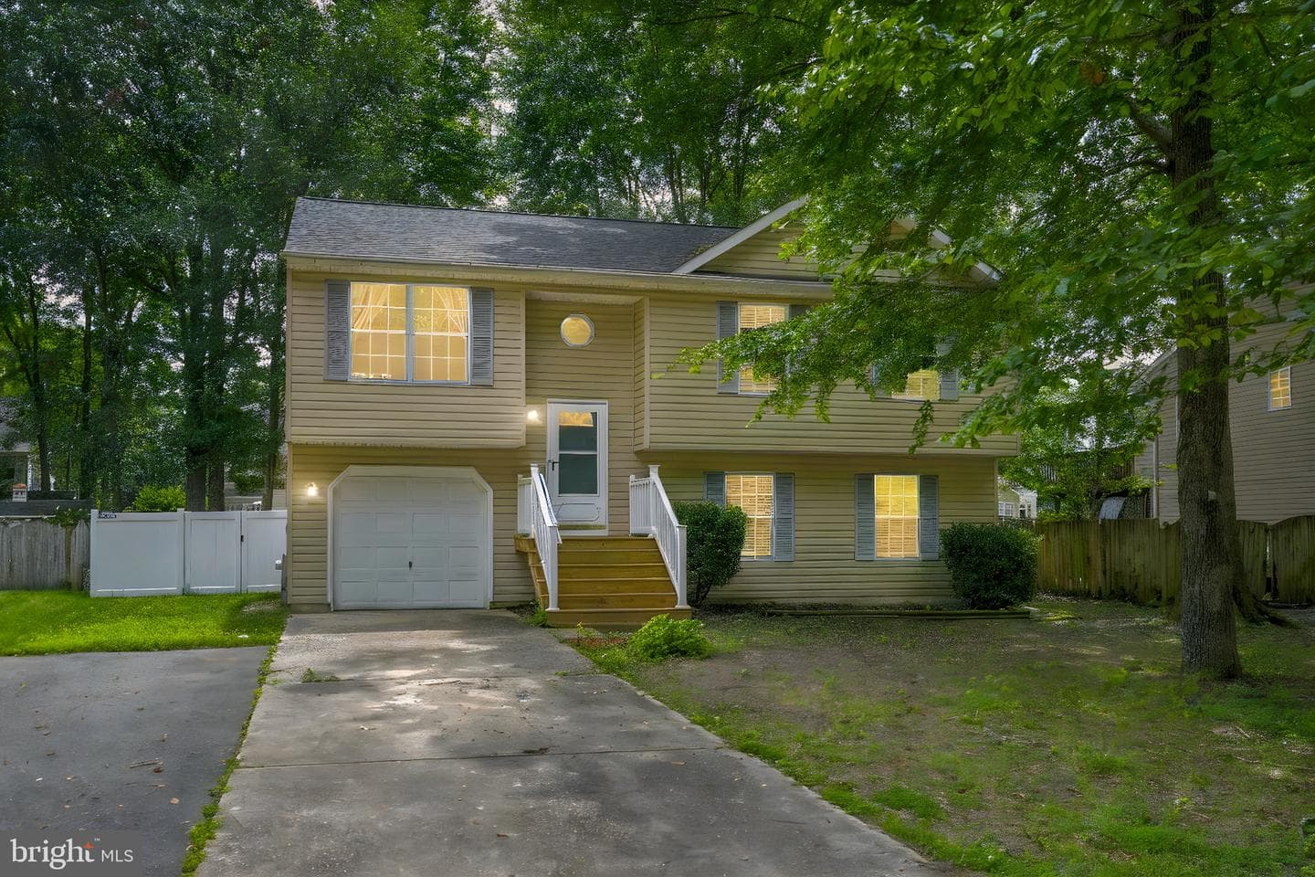 1027 Biltmore Avenue photo 1