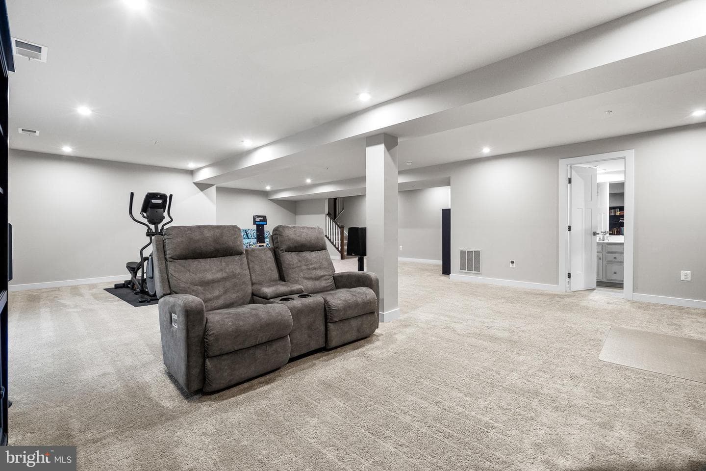 1528 Catbriar Way photo 27