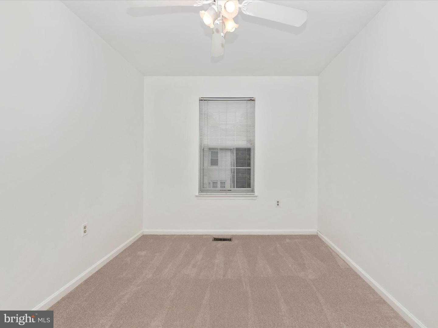 2482 Wentworth Drive #2482 photo 33