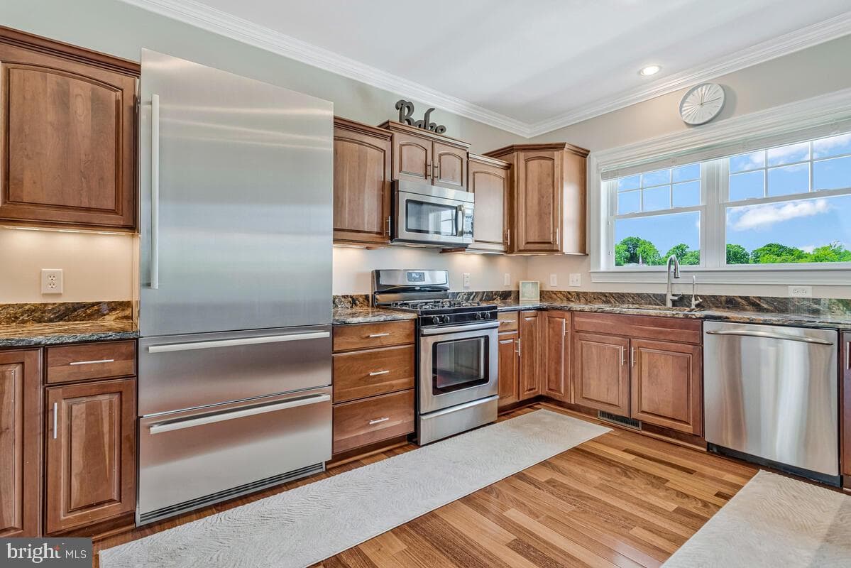 3300 Shore Drive photo 14