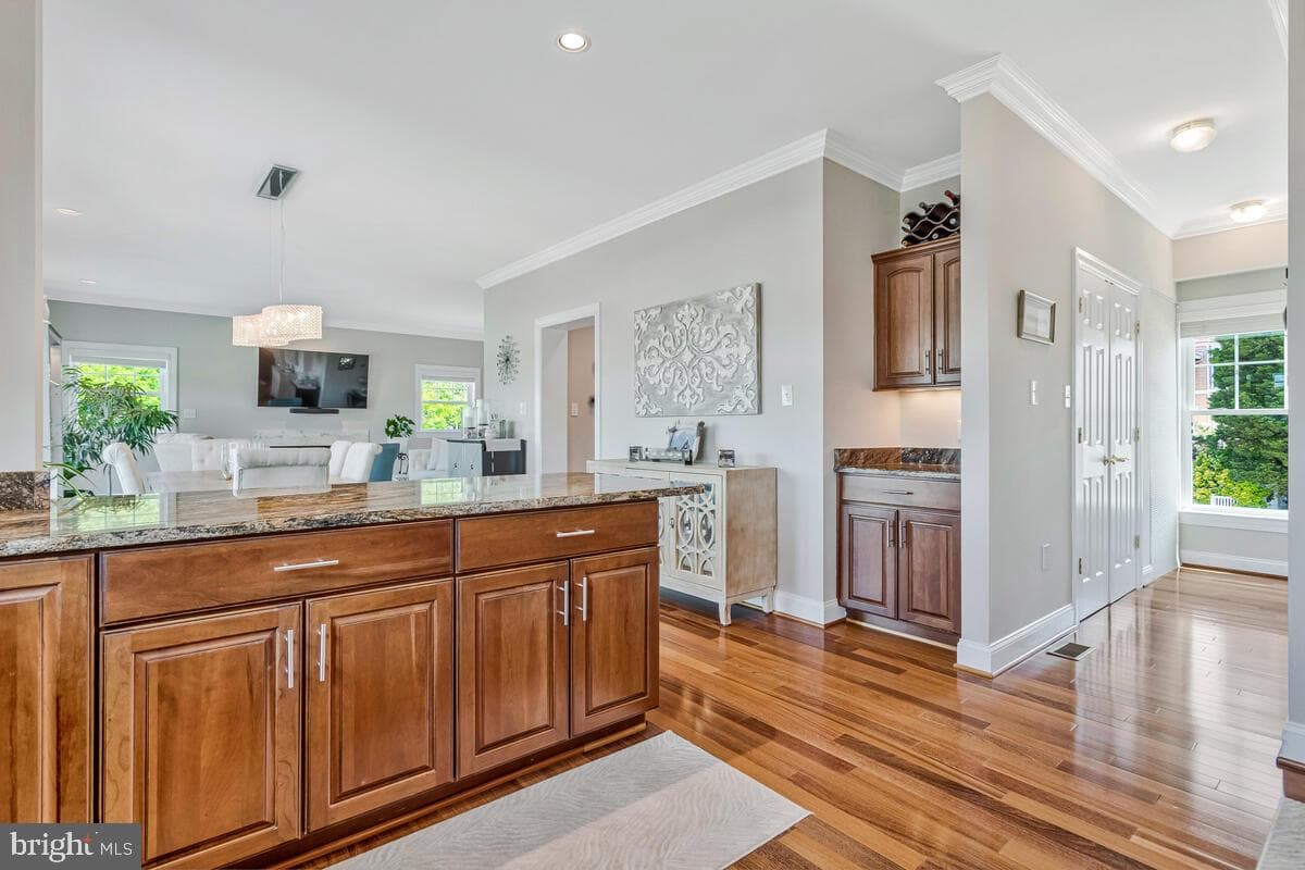 3300 Shore Drive photo 15
