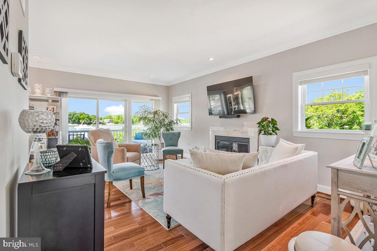 3300 Shore Drive photo 6