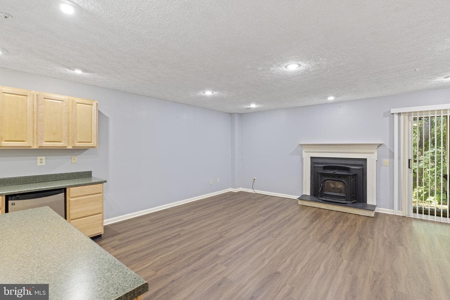 130 Pinecove Avenue photo 25