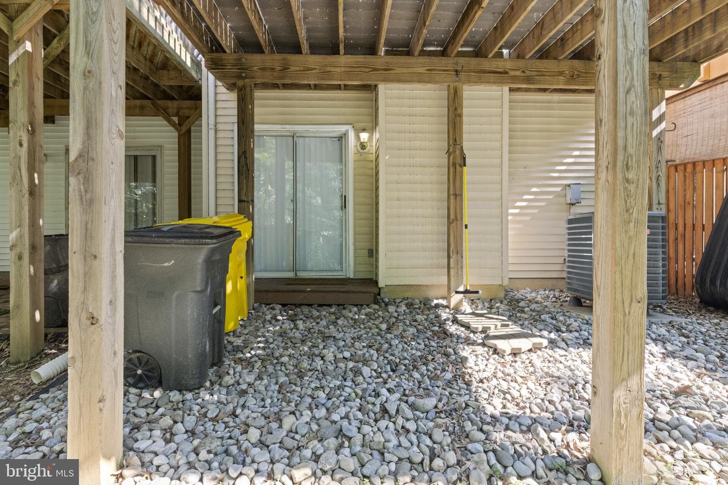 130 Pinecove Avenue photo 31