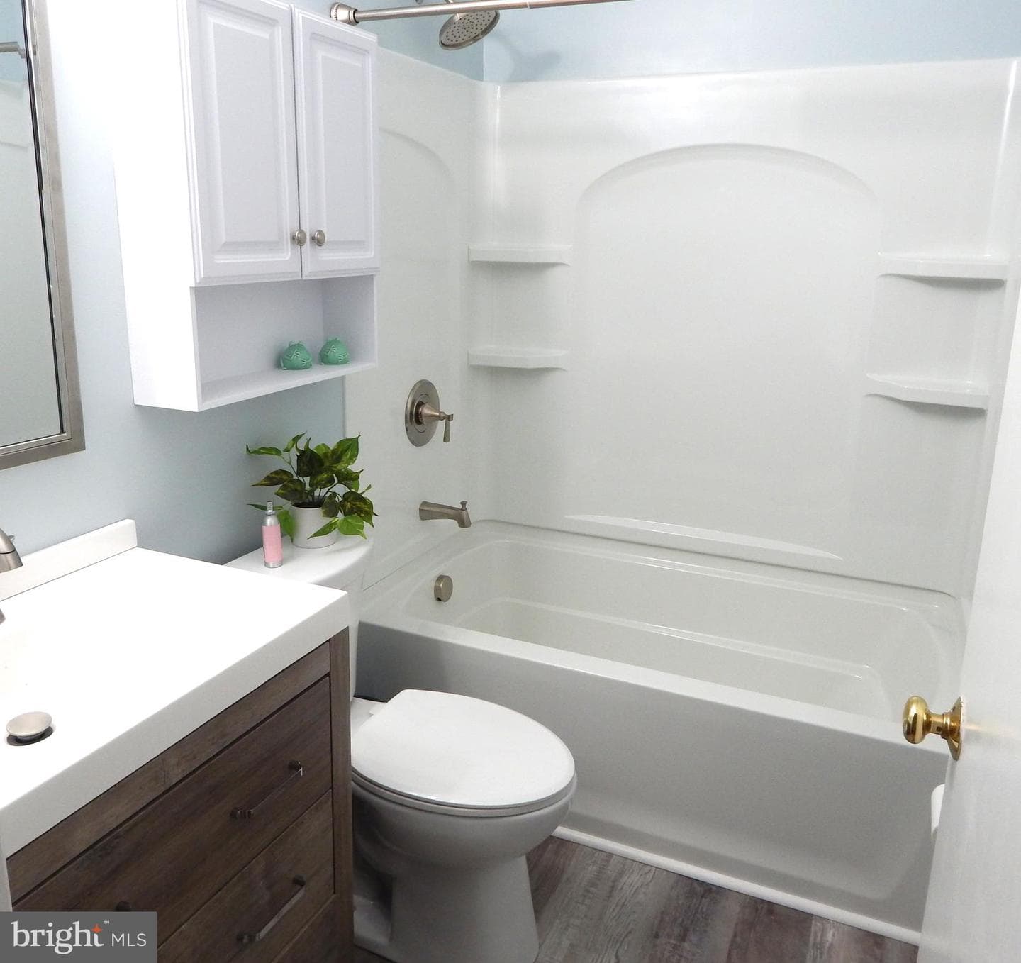 308 Alexis Drive photo 13