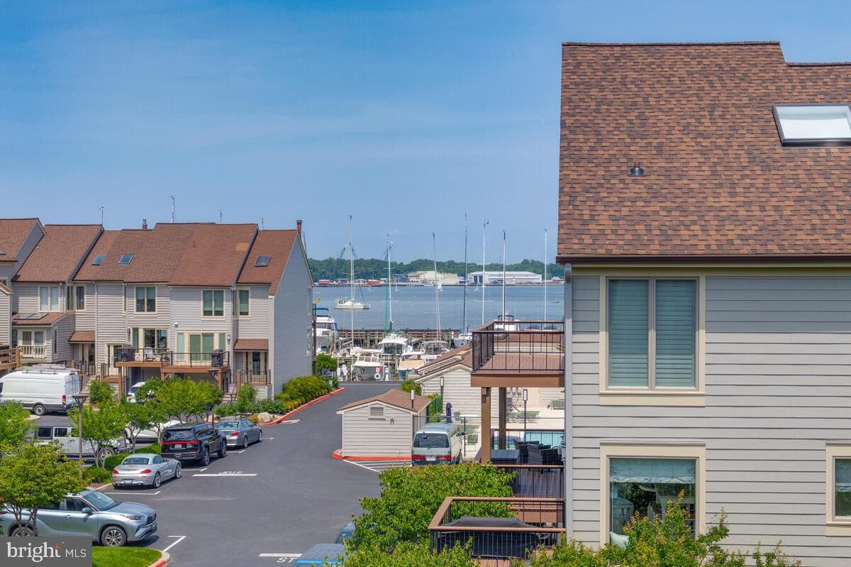 21 Chesapeake Landing photo 3
