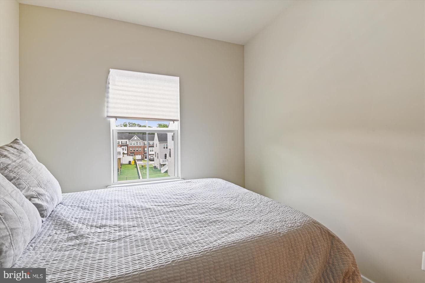 155 Woodgate Circle photo 29