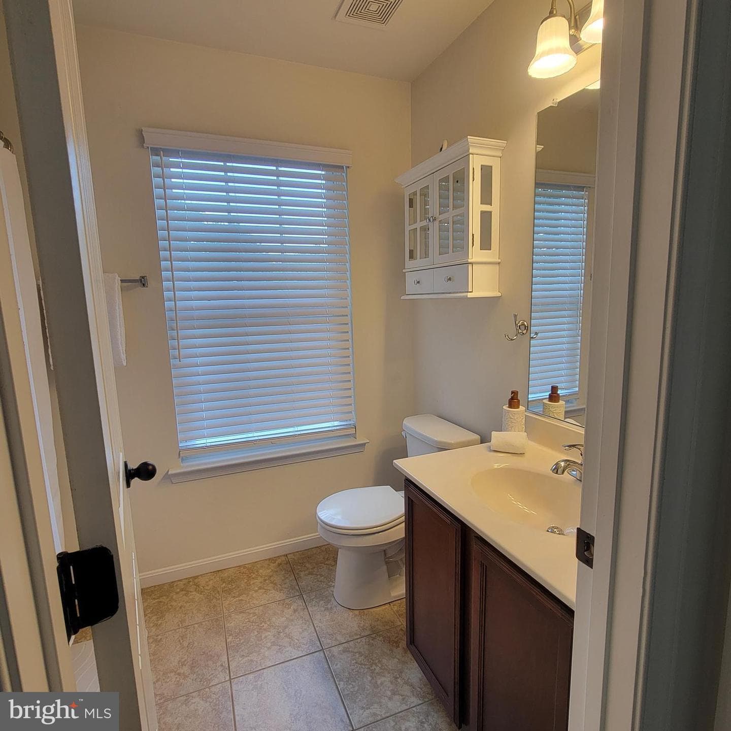 509 Louise Avenue photo 6