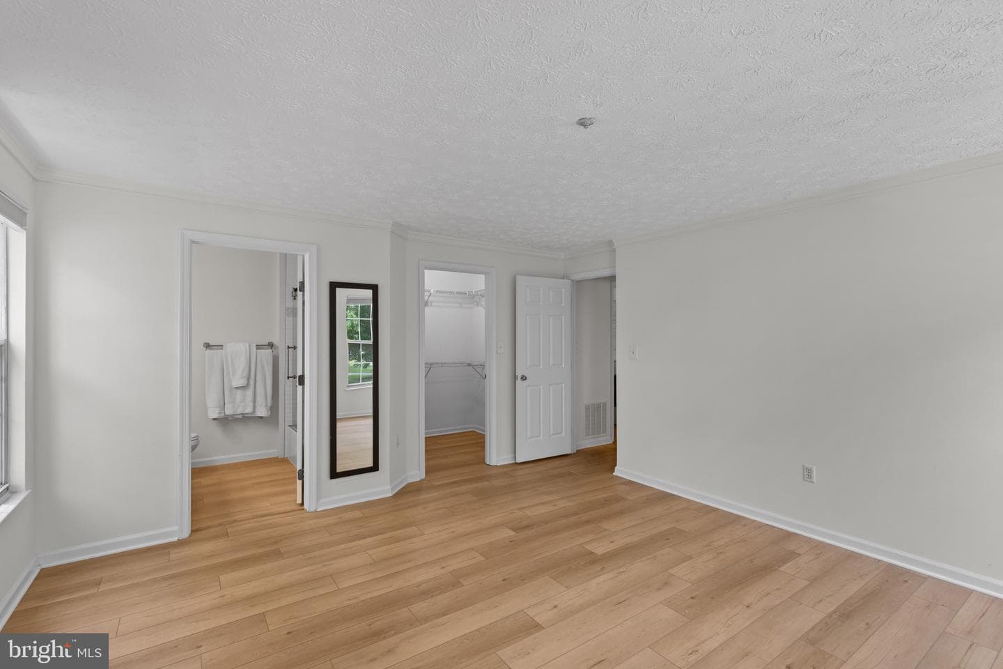 700 Orchard Overlook #203 photo 12