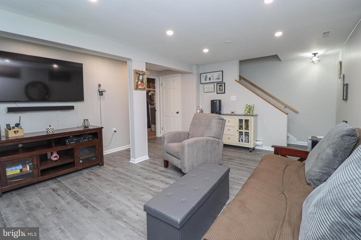 1768 Dryden Way photo 30