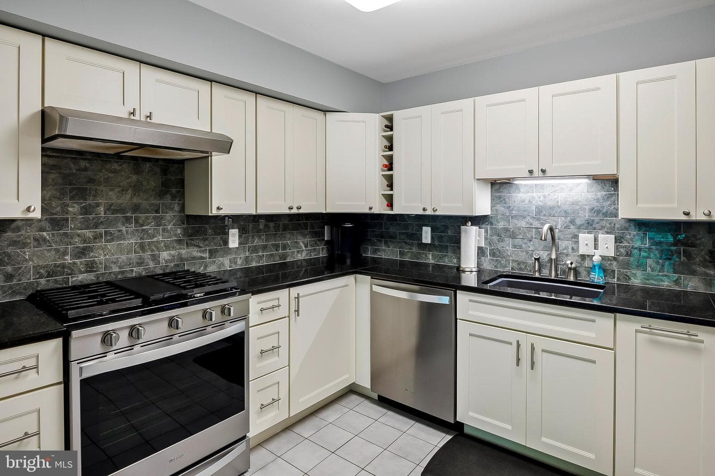 796 Fairview Avenue #796 E photo 12