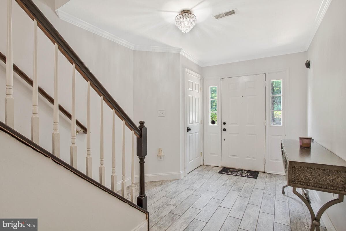 628 Talon Court photo 12