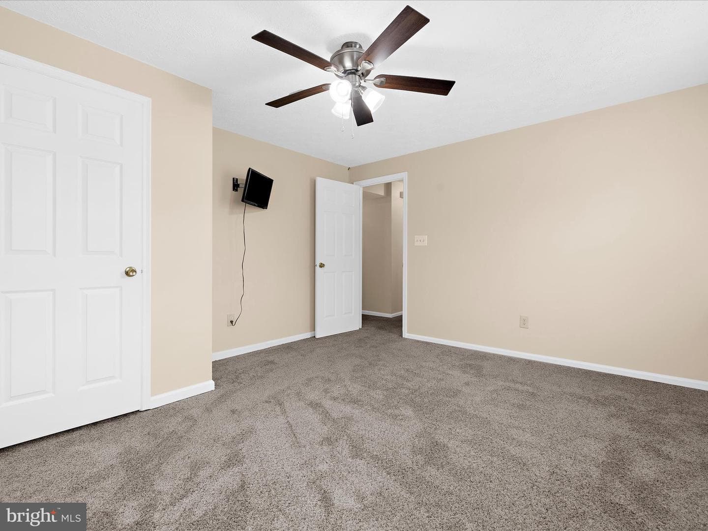 1706 Angel Court photo 21