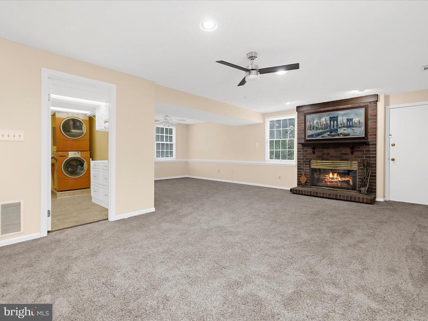 1706 Angel Court photo 29