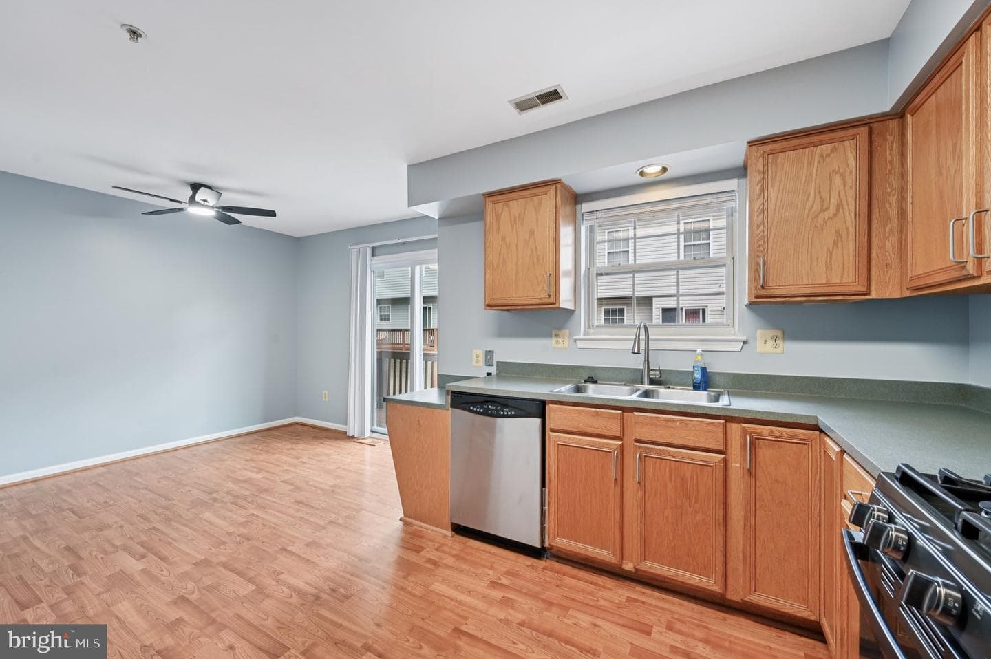 6504 Fable Court photo 12