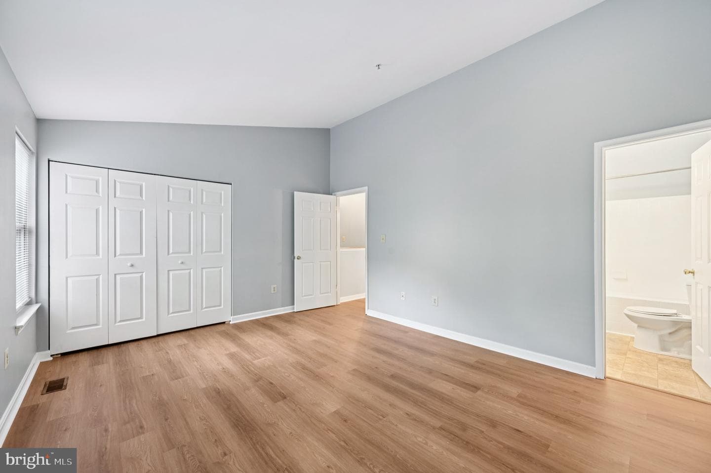 6504 Fable Court photo 23