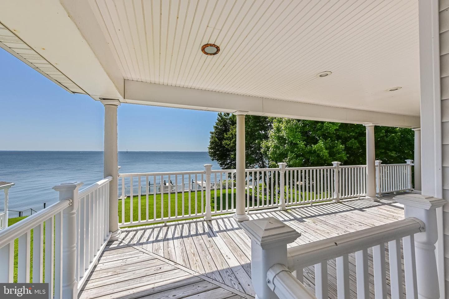 8227 Bayside Drive photo 49