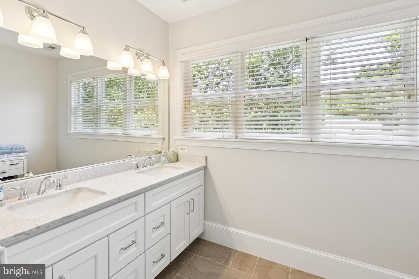 1471 Nieman Road photo 32