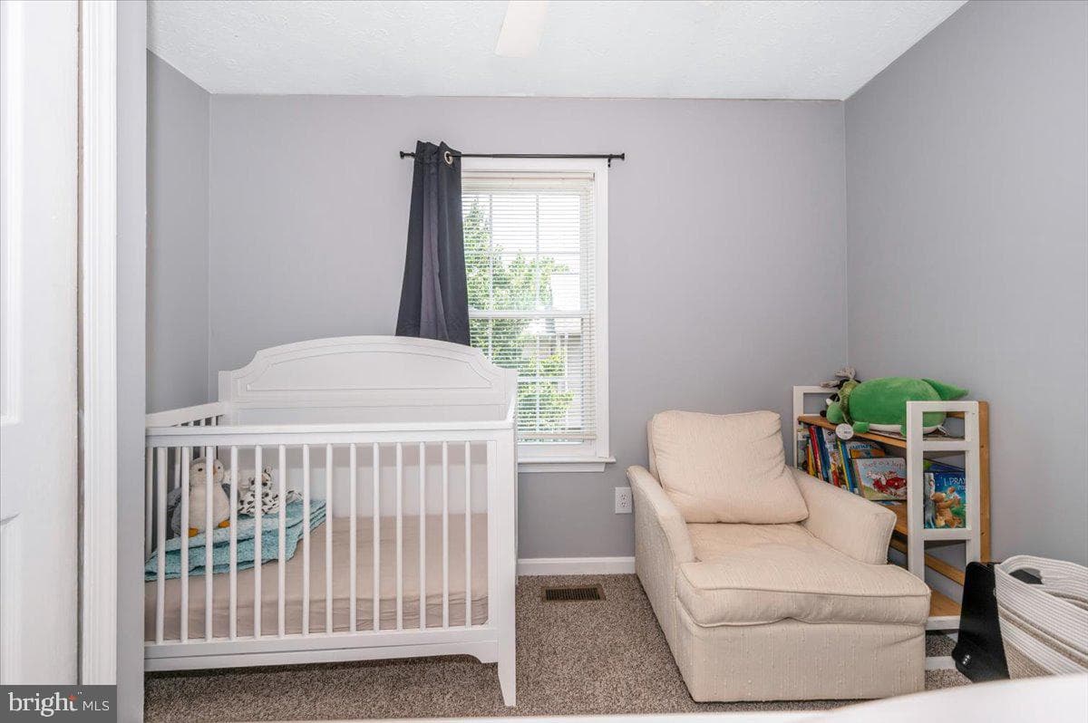 519 Realm Court E photo 27