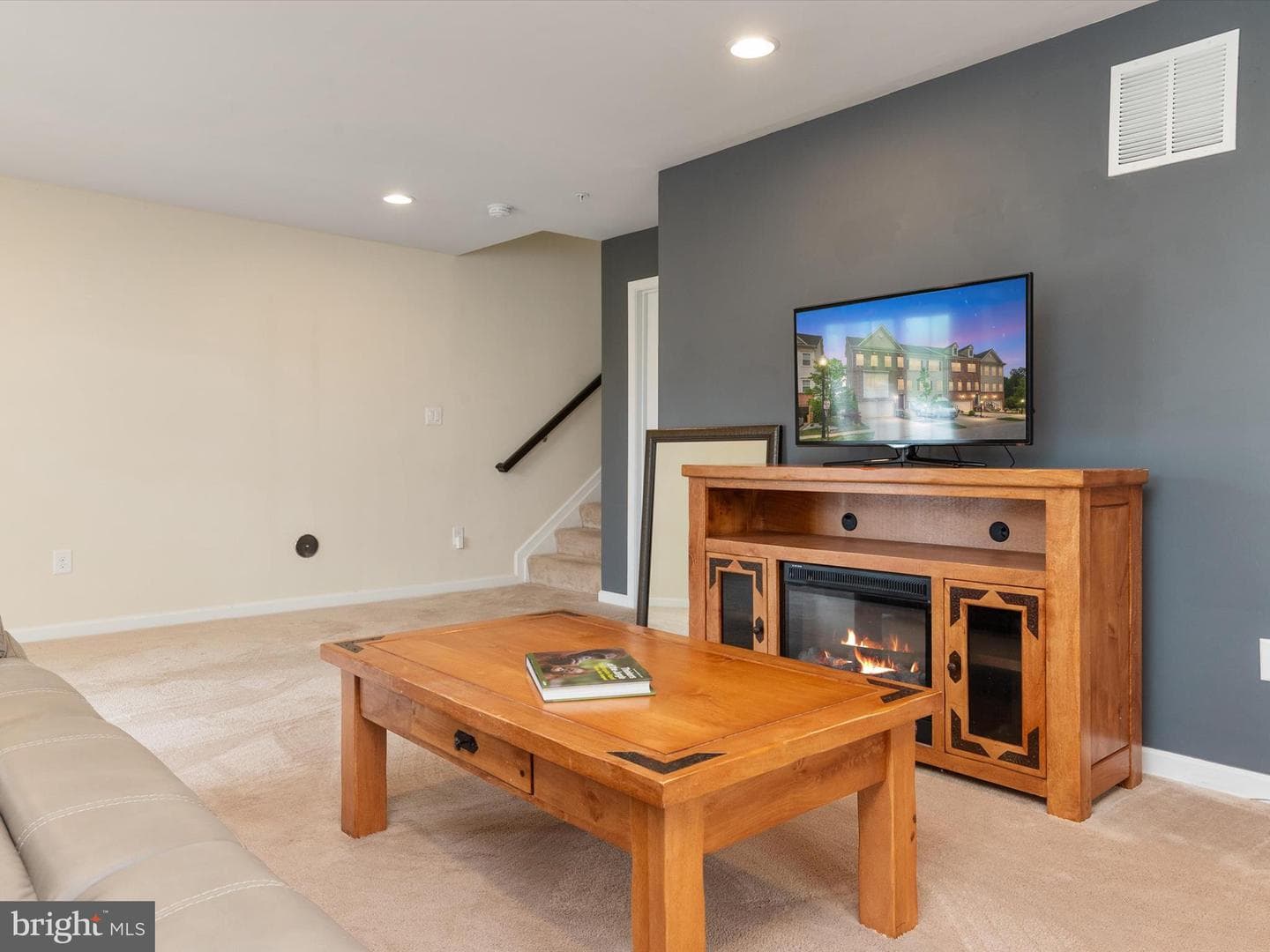 7508 Canton Way photo 37