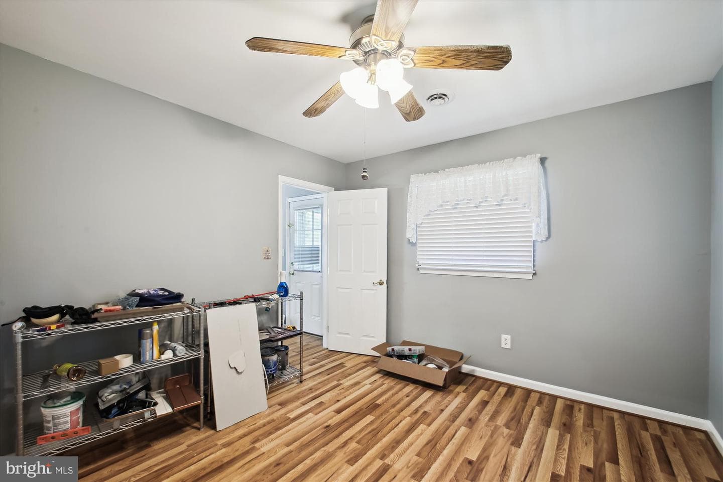 4723 Washington Avenue photo 45
