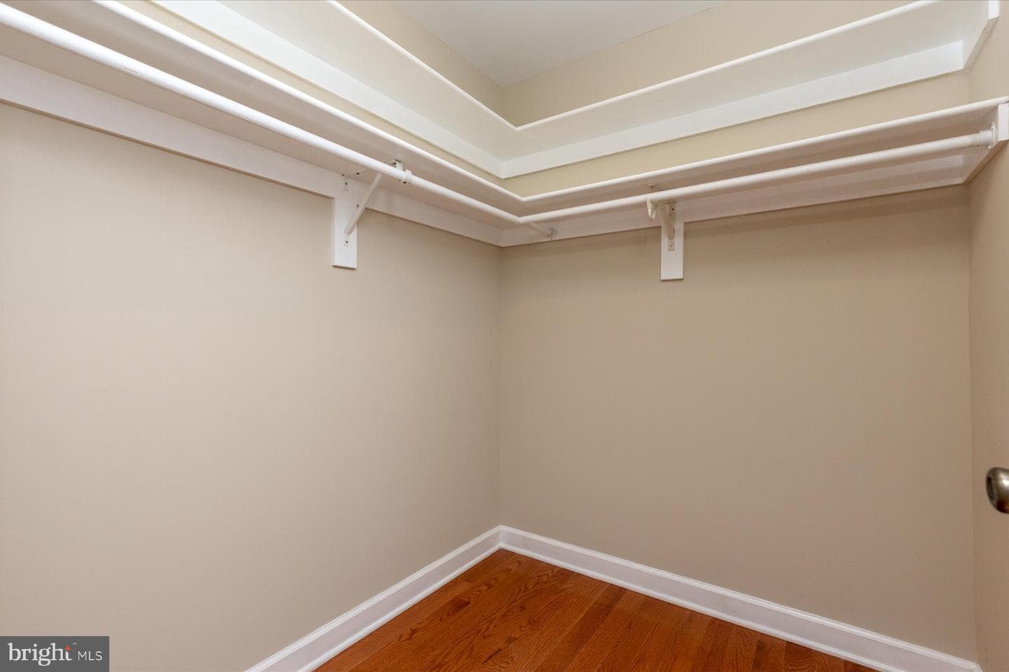 2054 Shore Drive photo 22