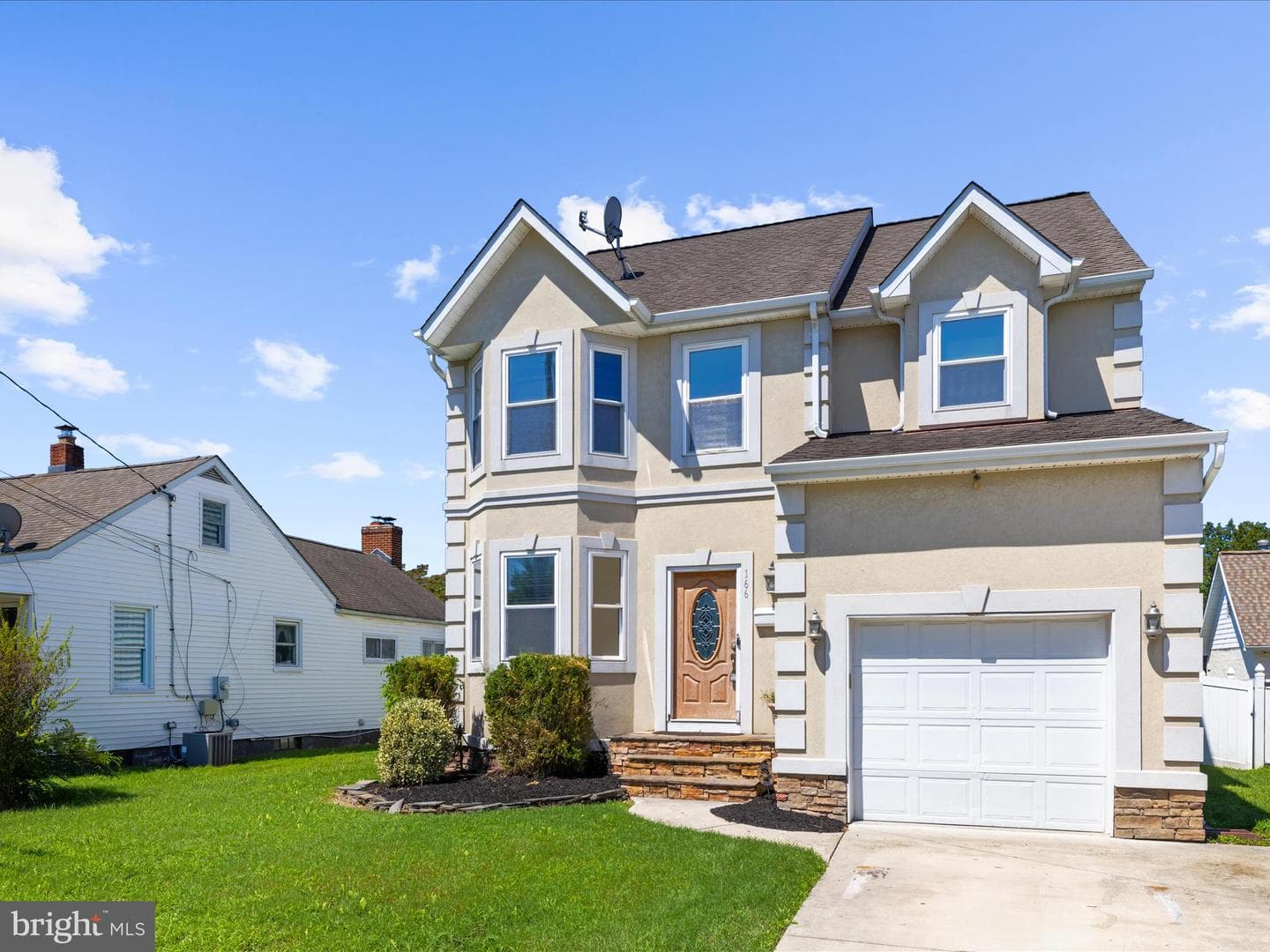 166 Meadow Road photo 2