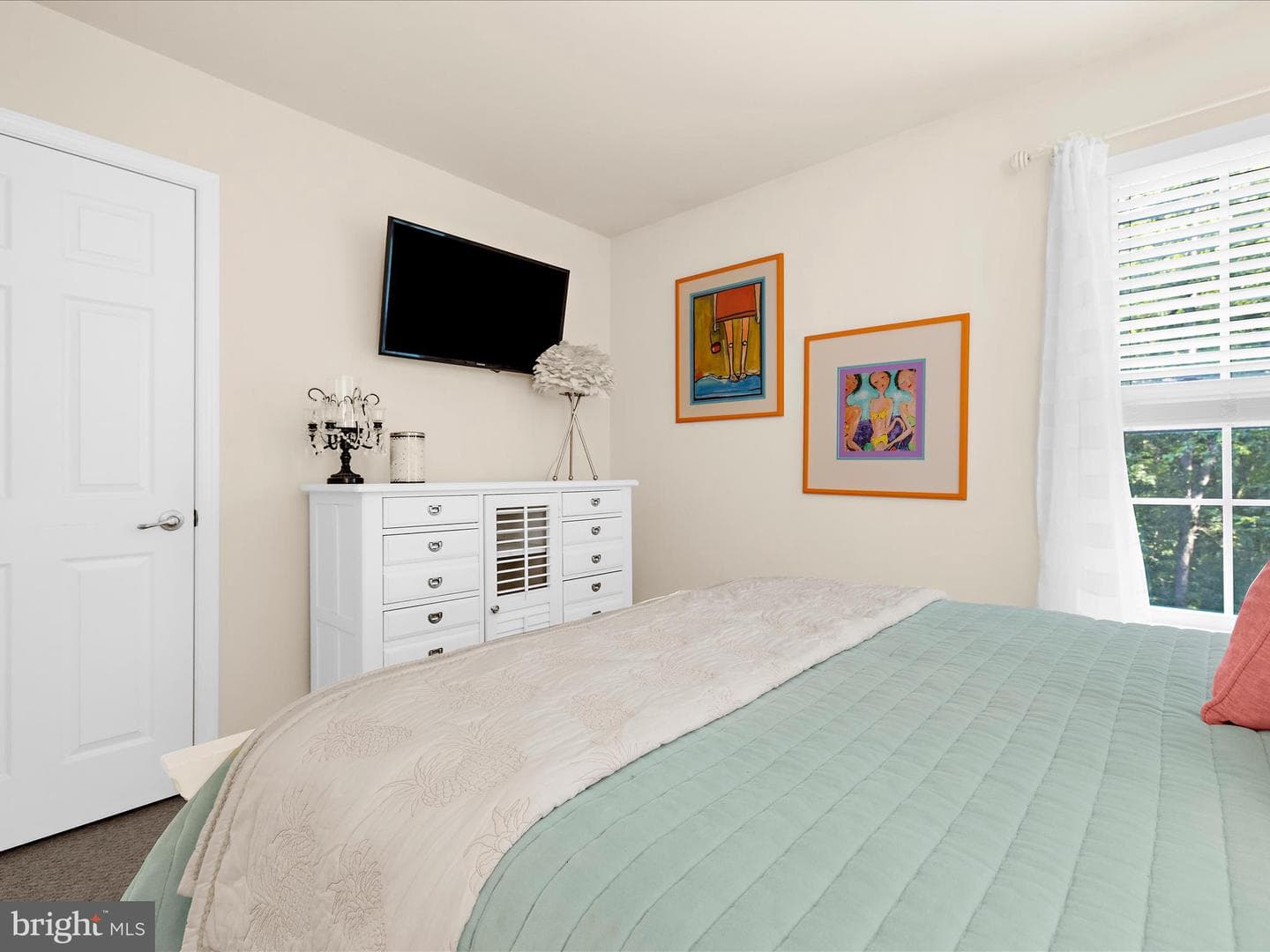 8110 Laurnick Drive photo 22
