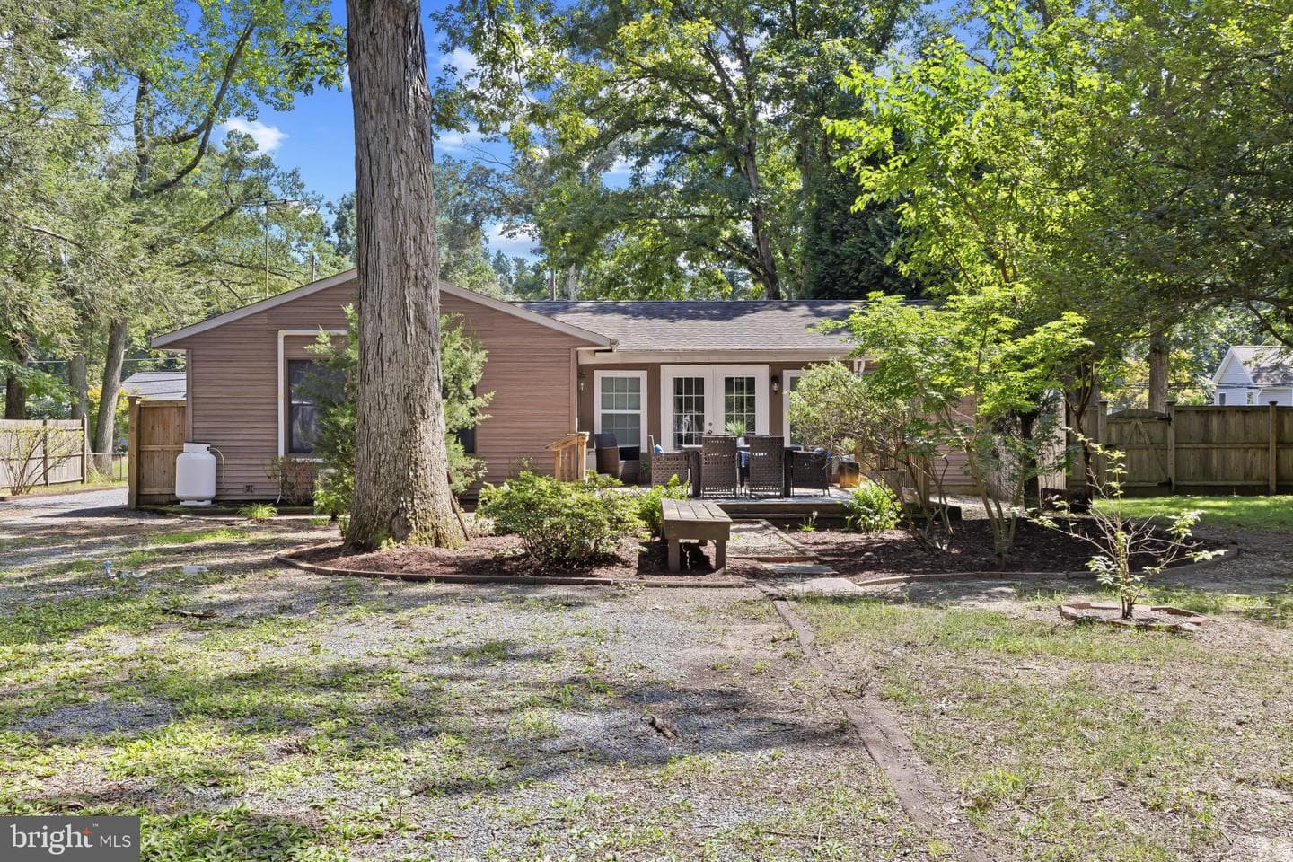 1502 Manor View Road photo 32