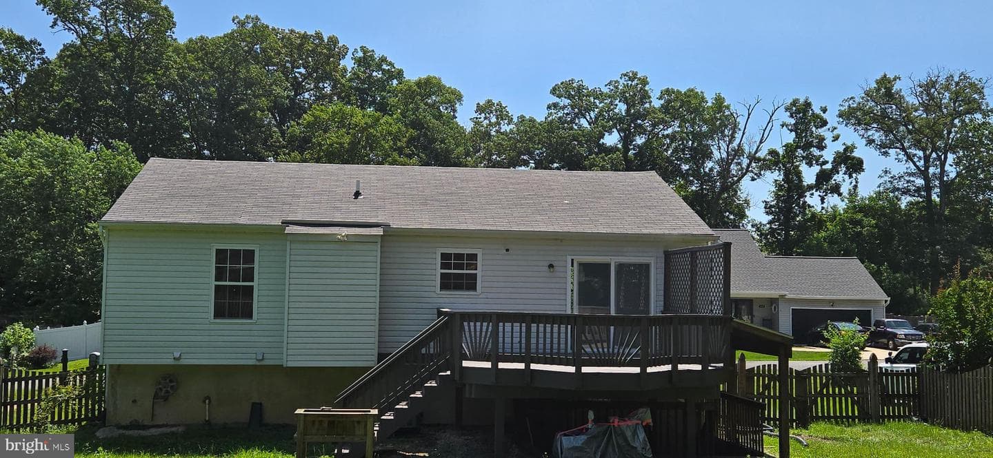 634 Riden Street photo 25