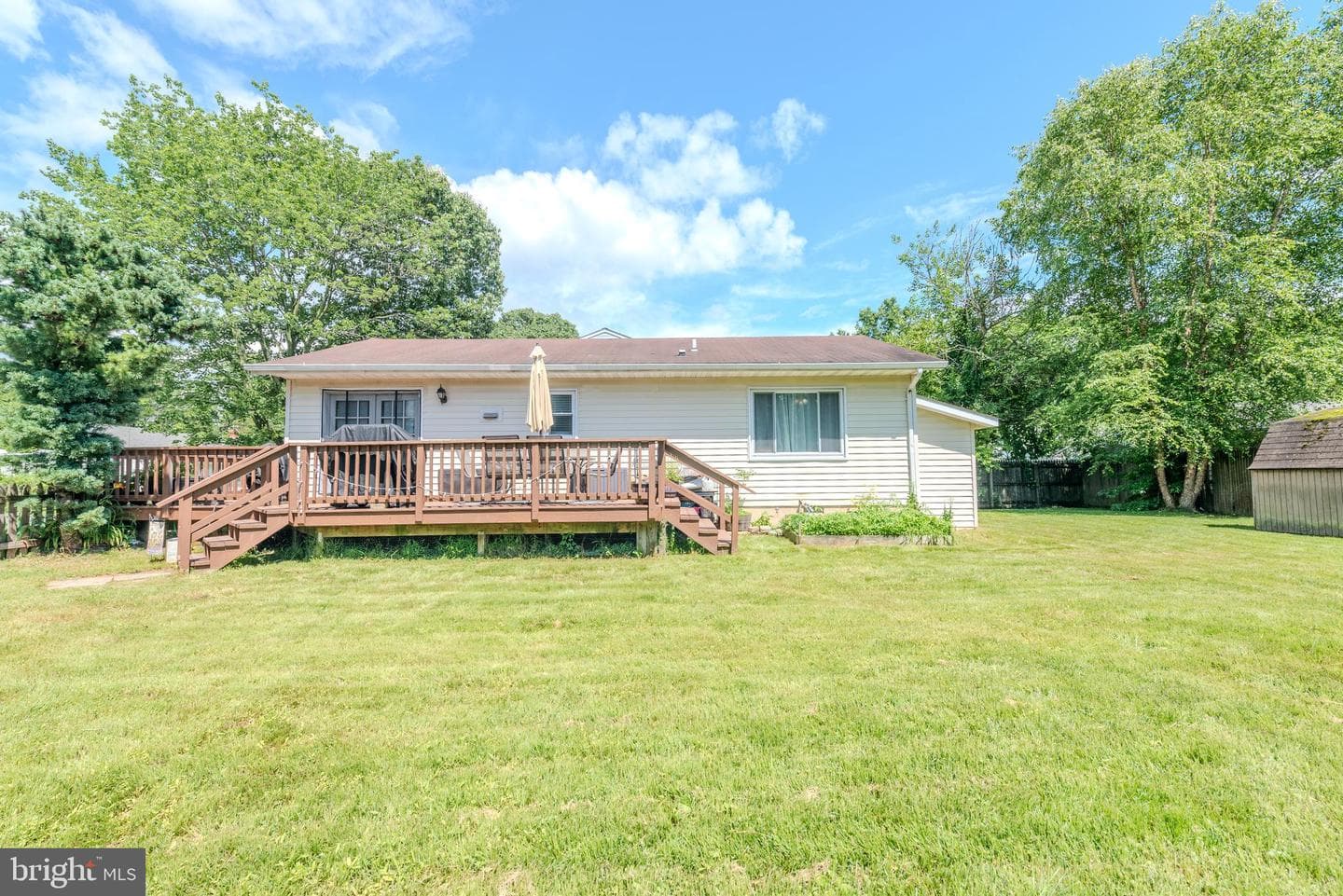 1179 Maple Avenue photo 13