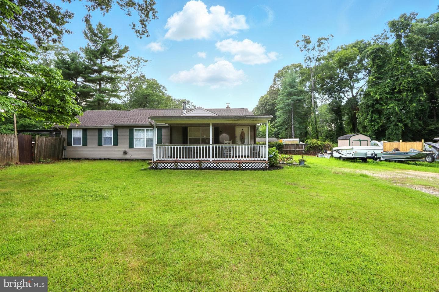 8402 Lynn Circle photo 1