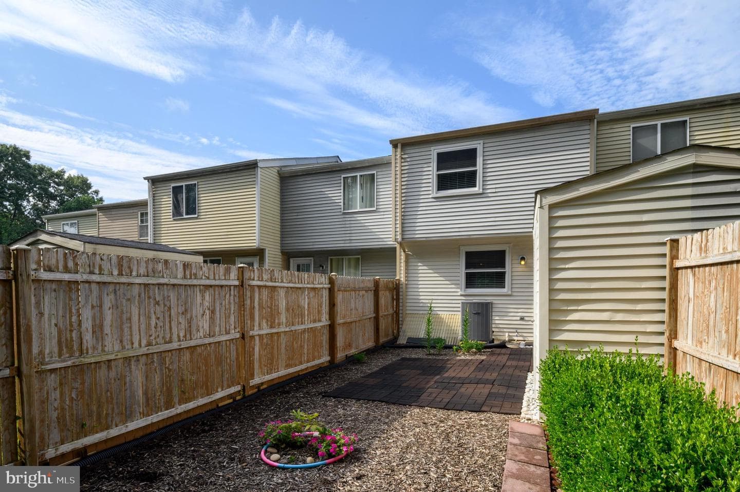 8059 Wolsey Court photo 30