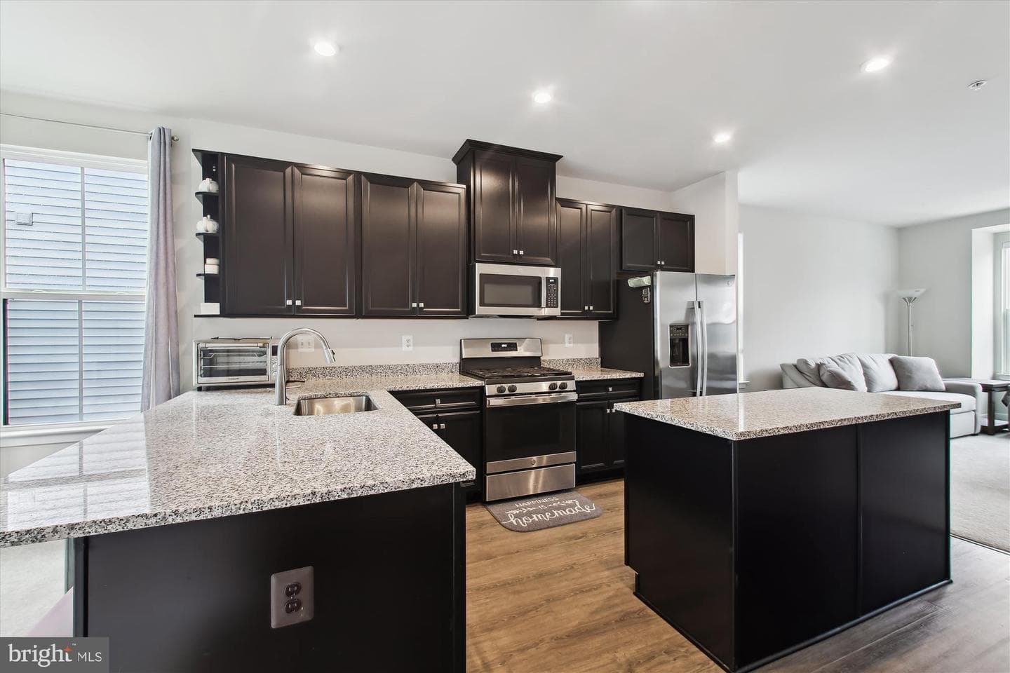 7910 Chatuga Way photo 10