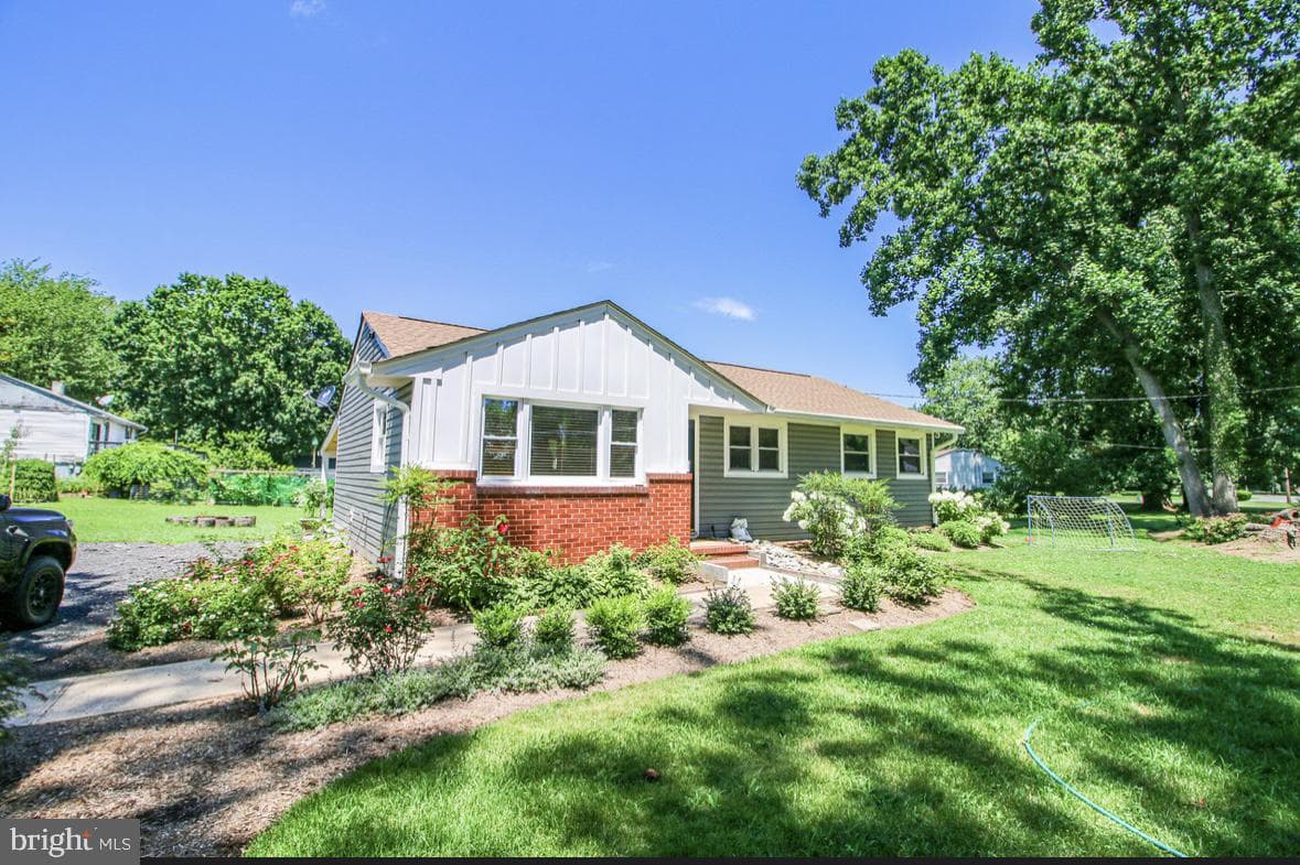 187 Browns Woods Road photo 2