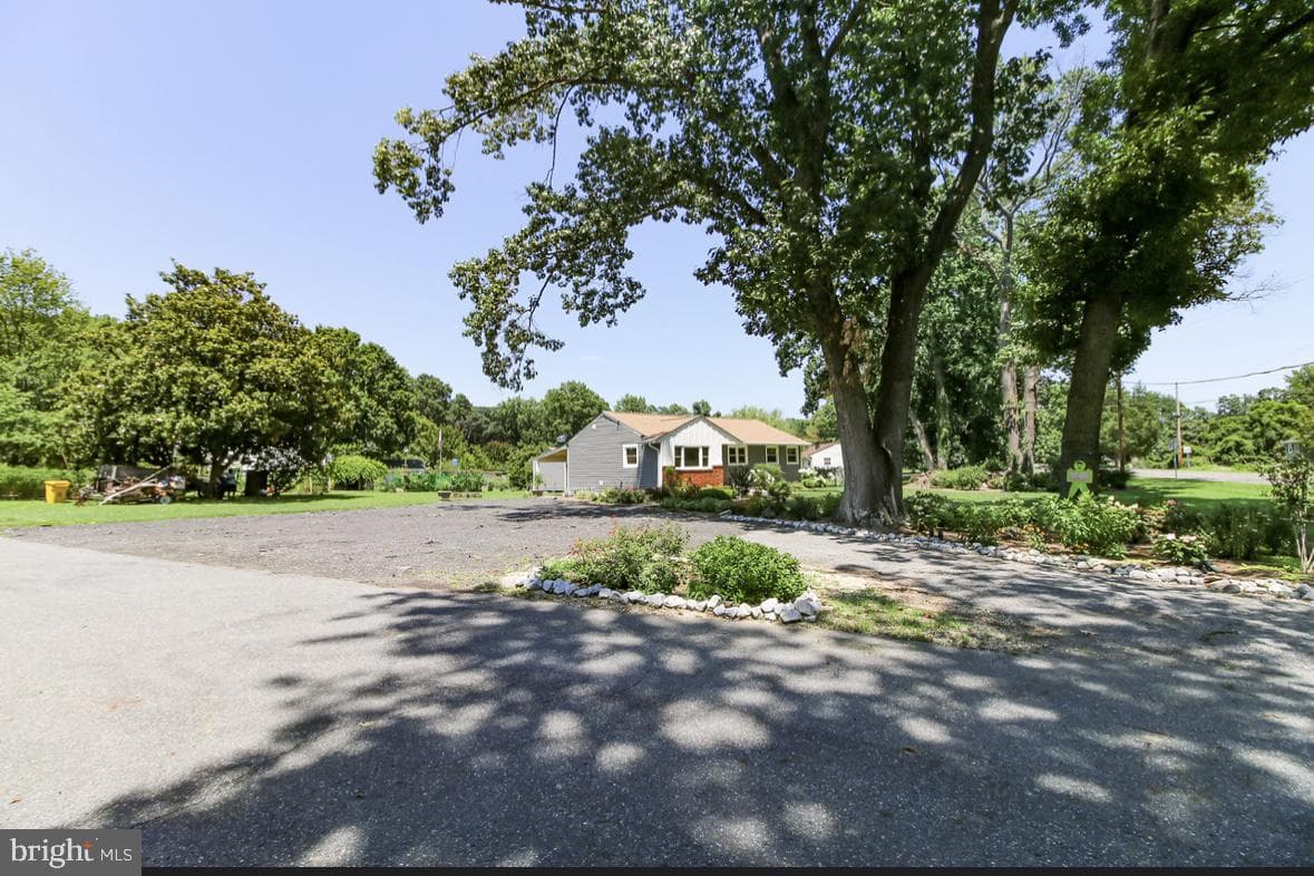 187 Browns Woods Road photo 4
