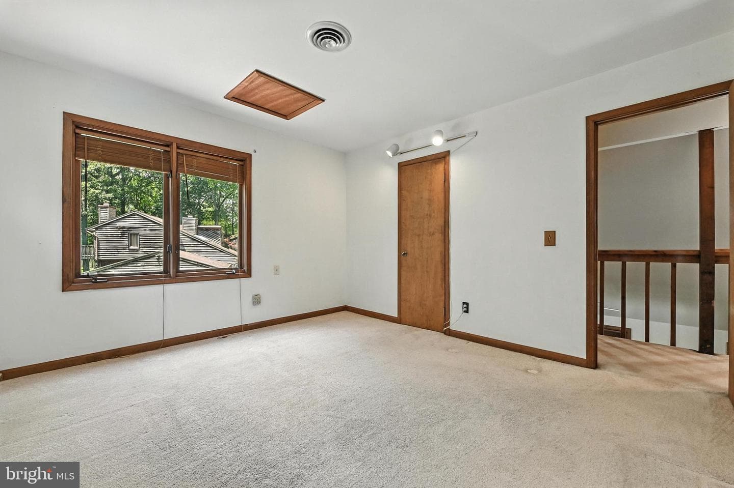 5609 Bay Breeze Court photo 47