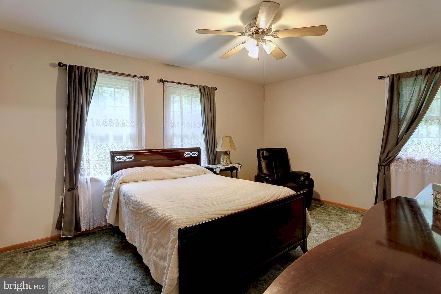 210 Pinewood Drive photo 38