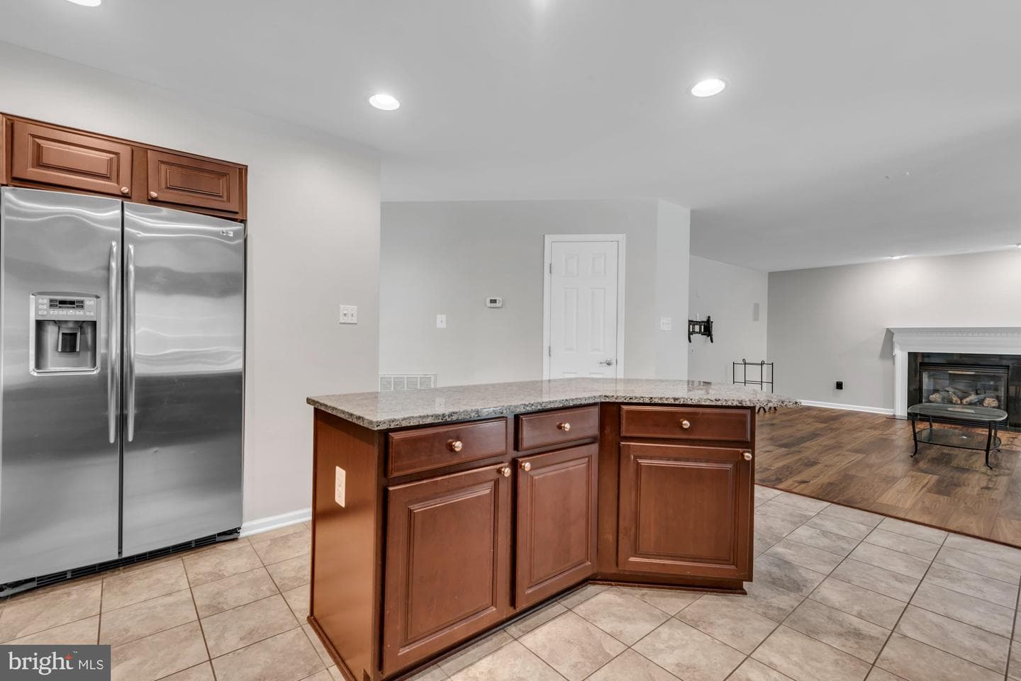 52 Richard Avenue photo 14