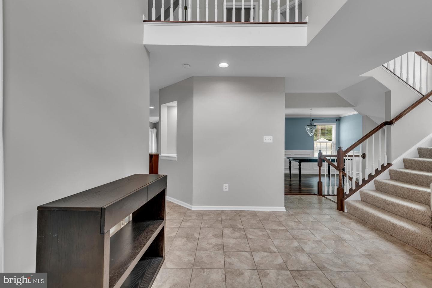 52 Richard Avenue photo 8