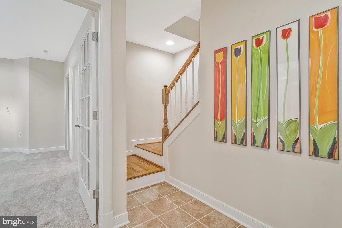 57 Richards Lane photo 38