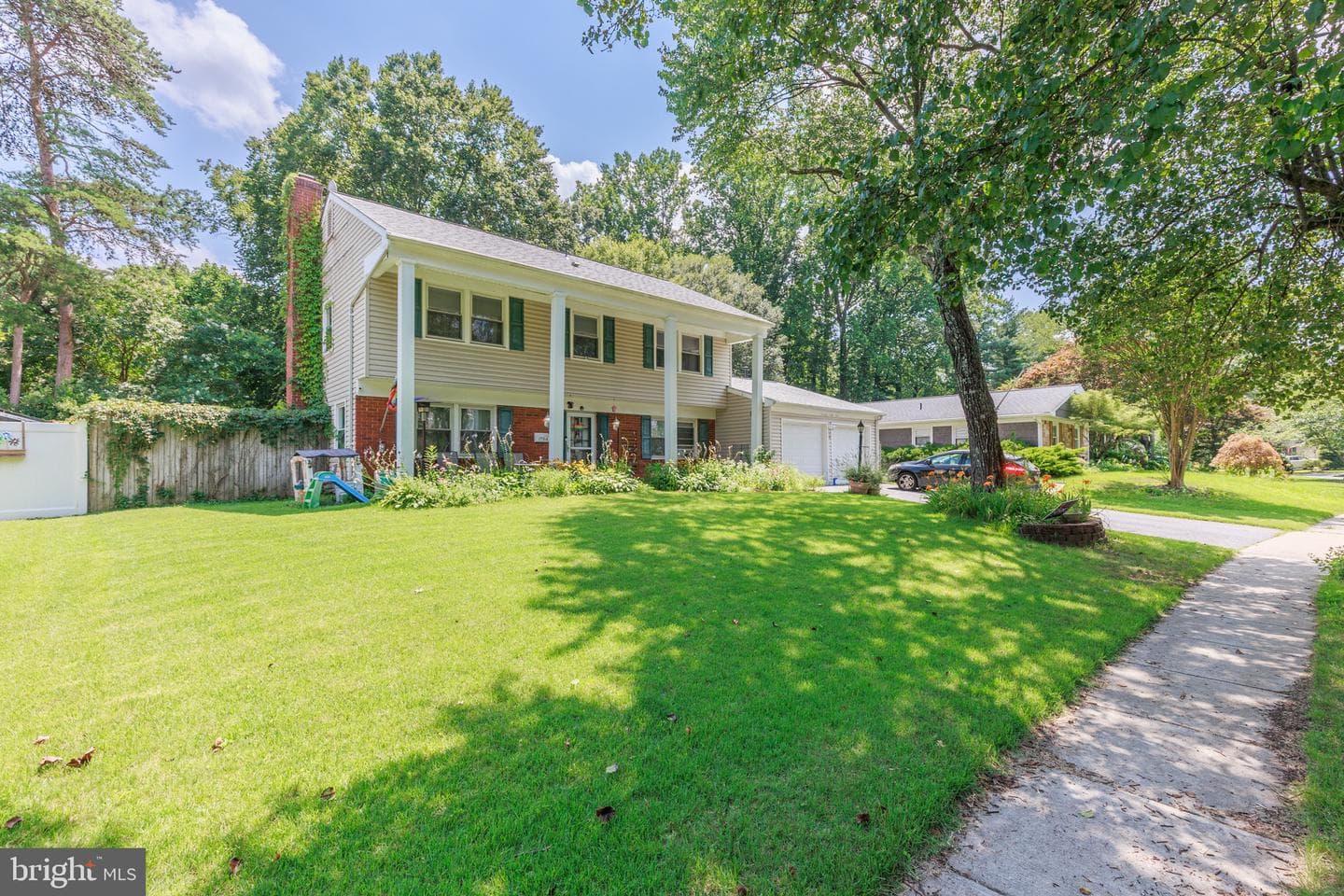 1794 Rochester Street photo 39