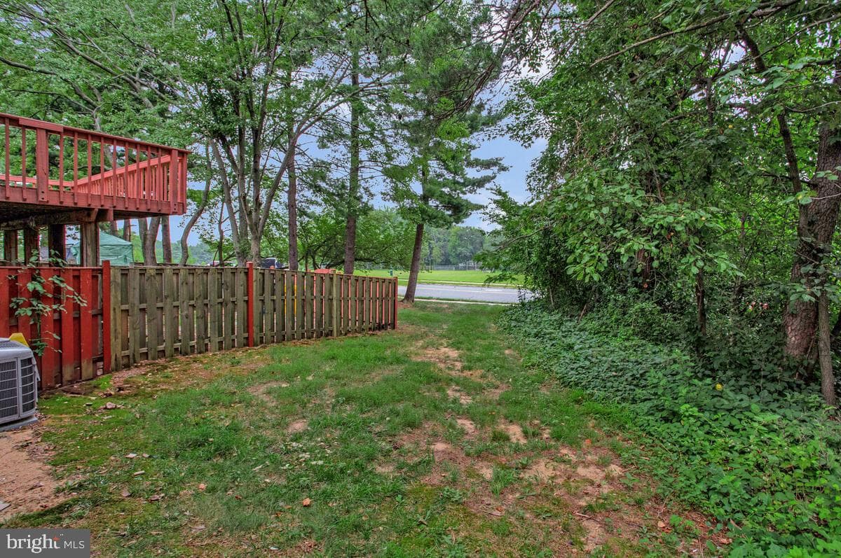 570 Millshire Drive photo 29
