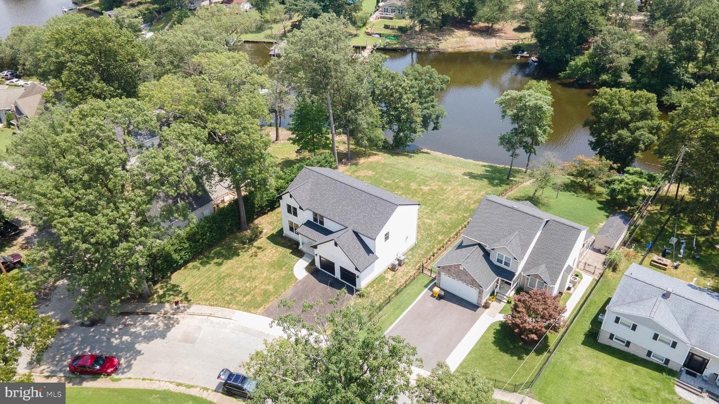 218 Daffodil Road photo 4
