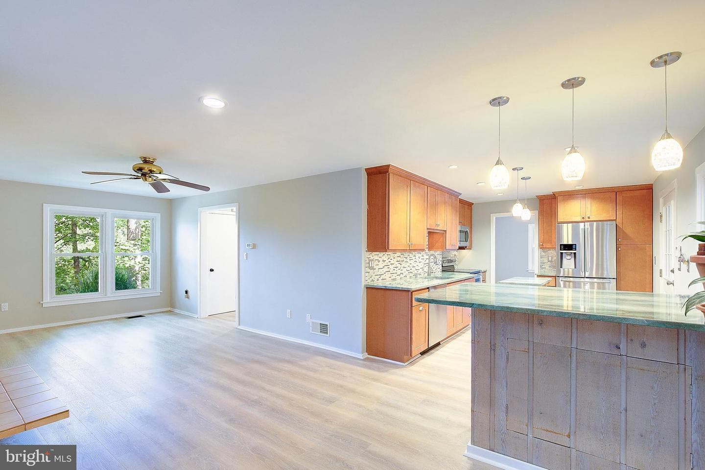 349 Arbutus Drive photo 14