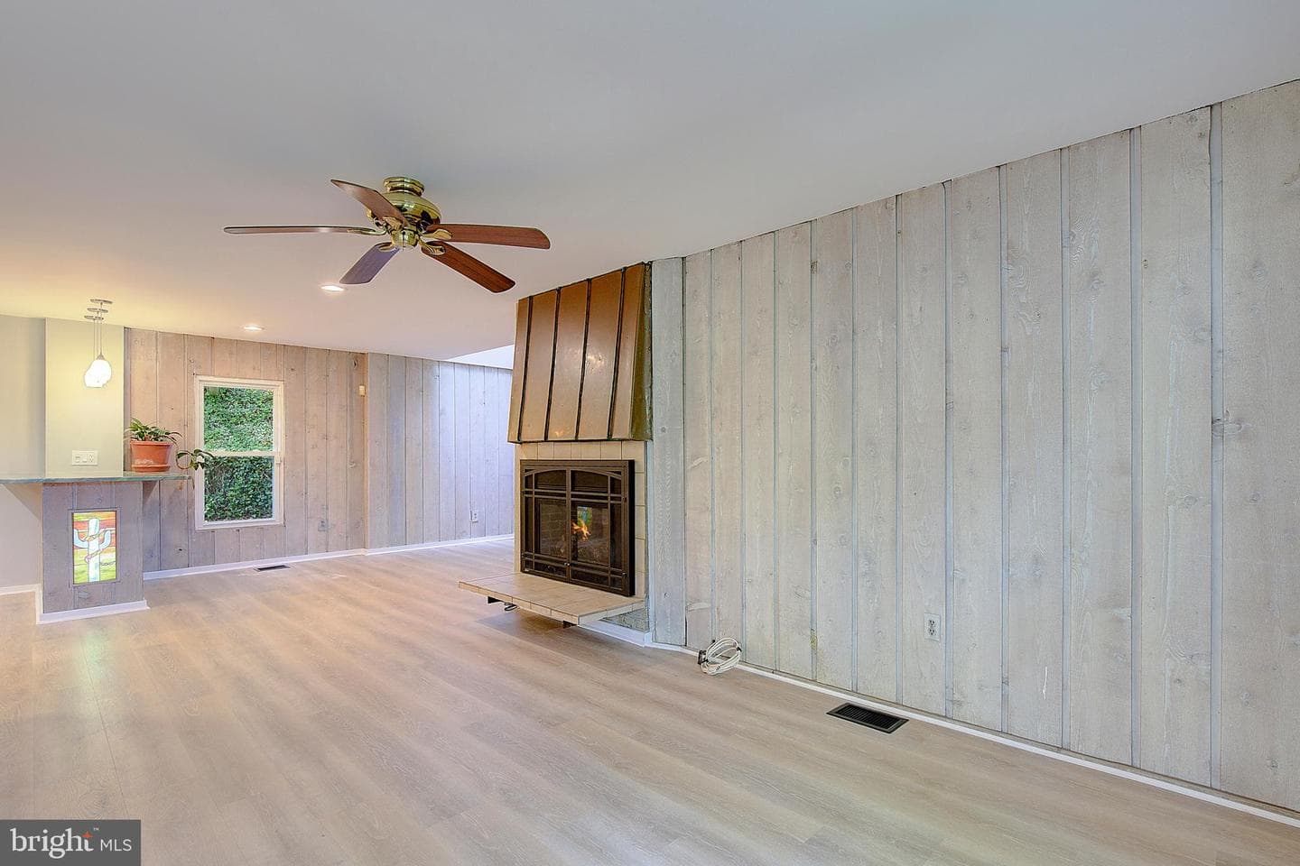 349 Arbutus Drive photo 23