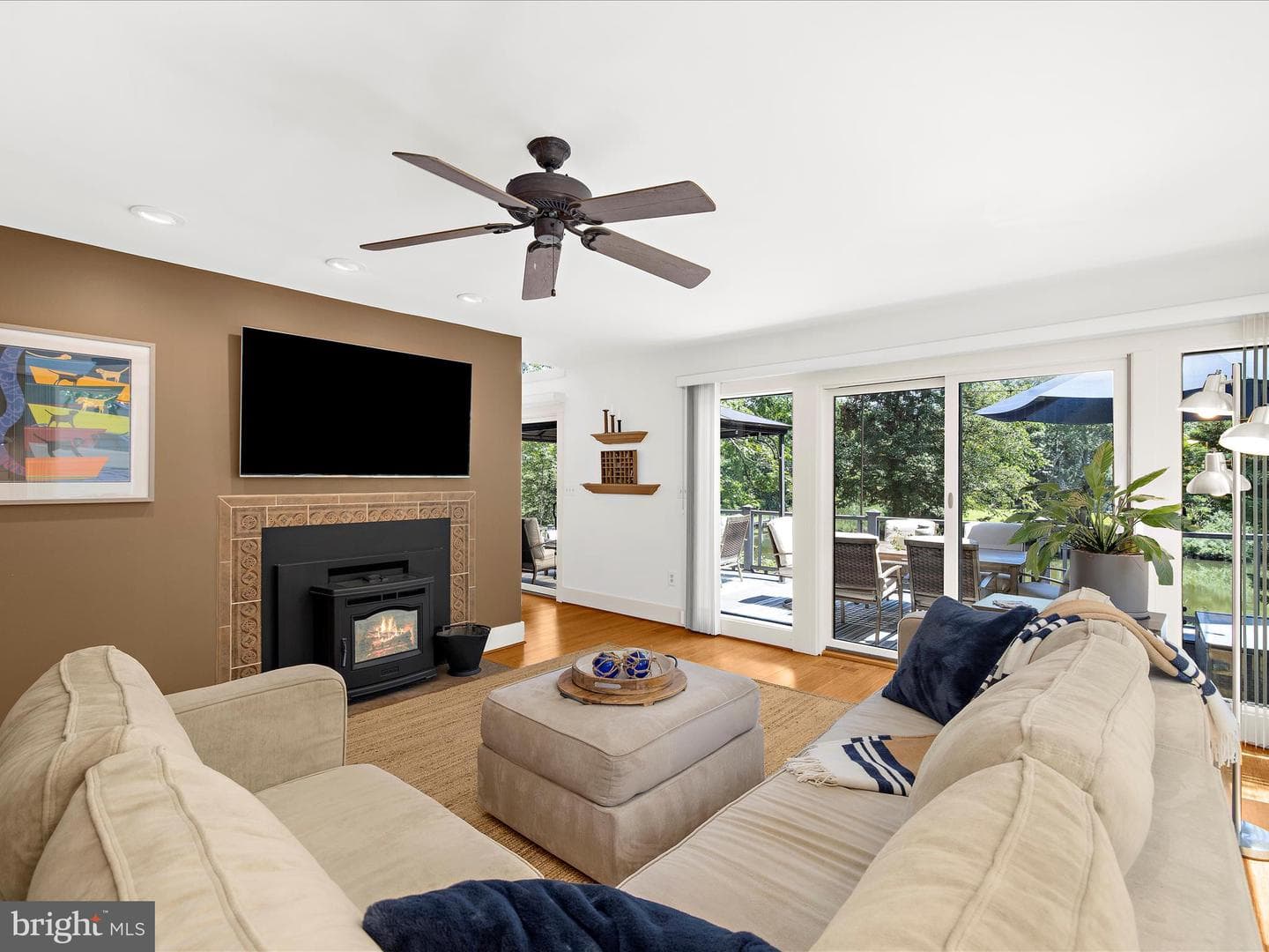 527 Lee Circle photo 11